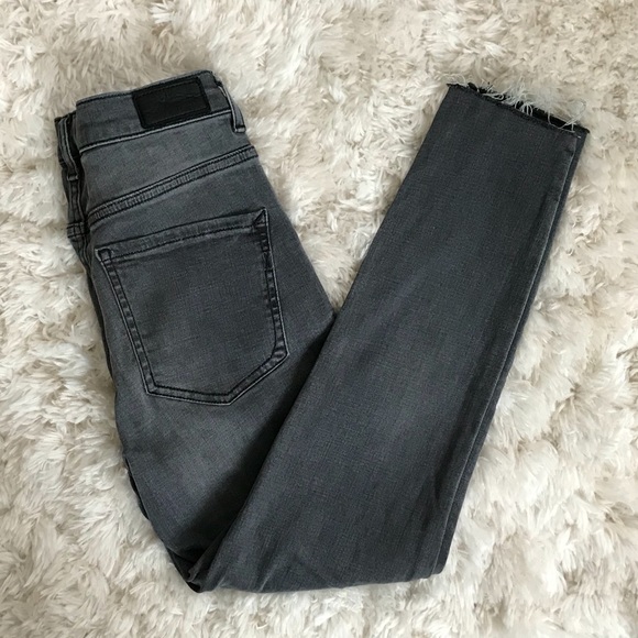High Rise Ankle Legging Stretch Performance Jean